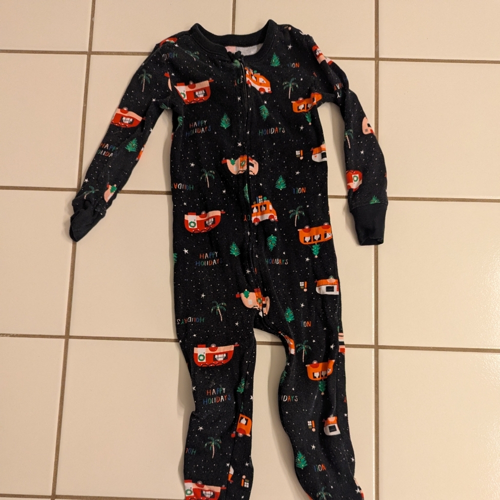 Old Navy match the fam Christmas camper PJs